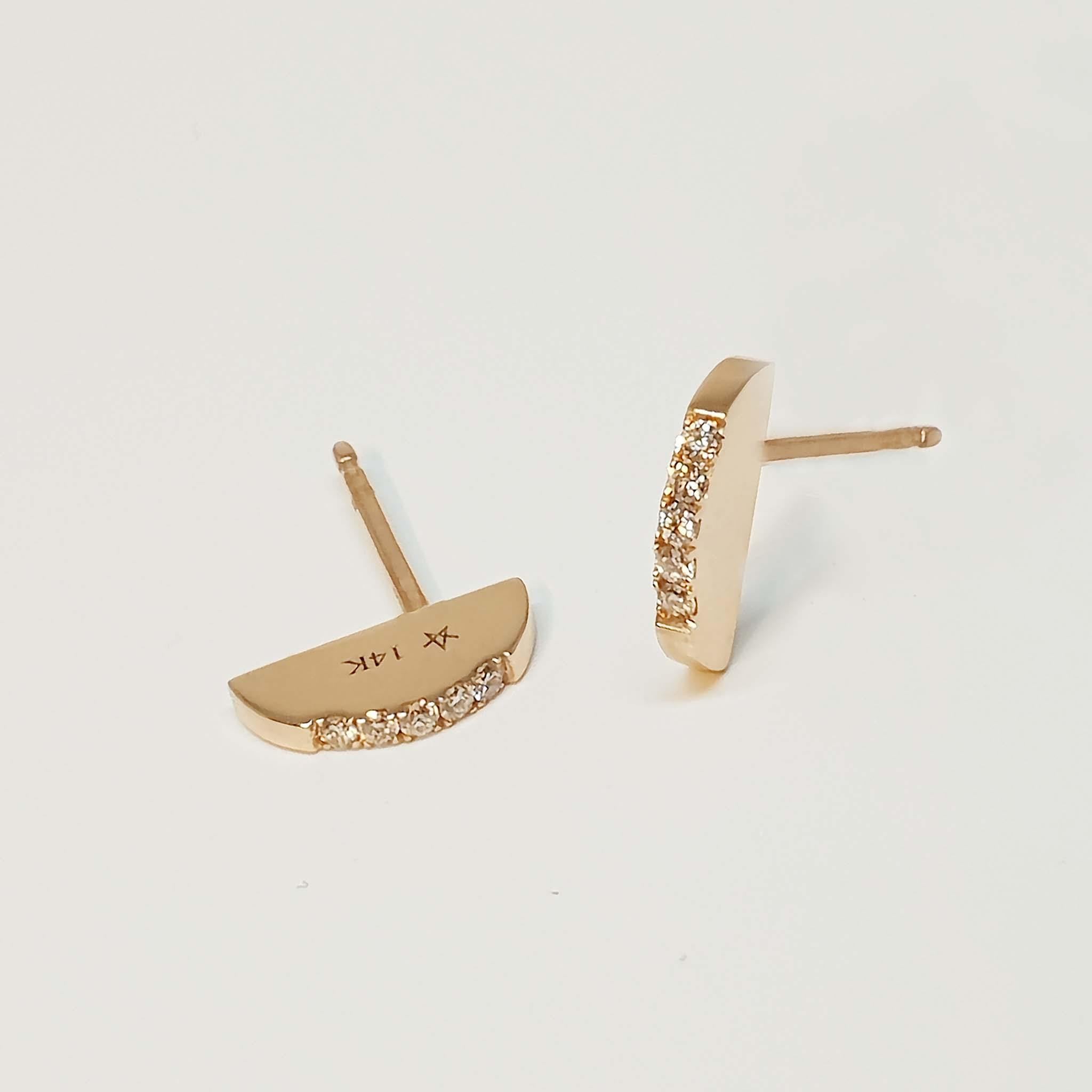 Akila Earrings - Dainty semi-circle stud earrings encrusted with 5 round diamonds set in pave. Made in 14K Gold. Daily fine jewellery made in Sydney.
